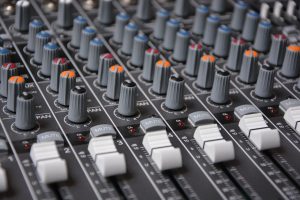 systemy_audio_w_inteligentnym_domu